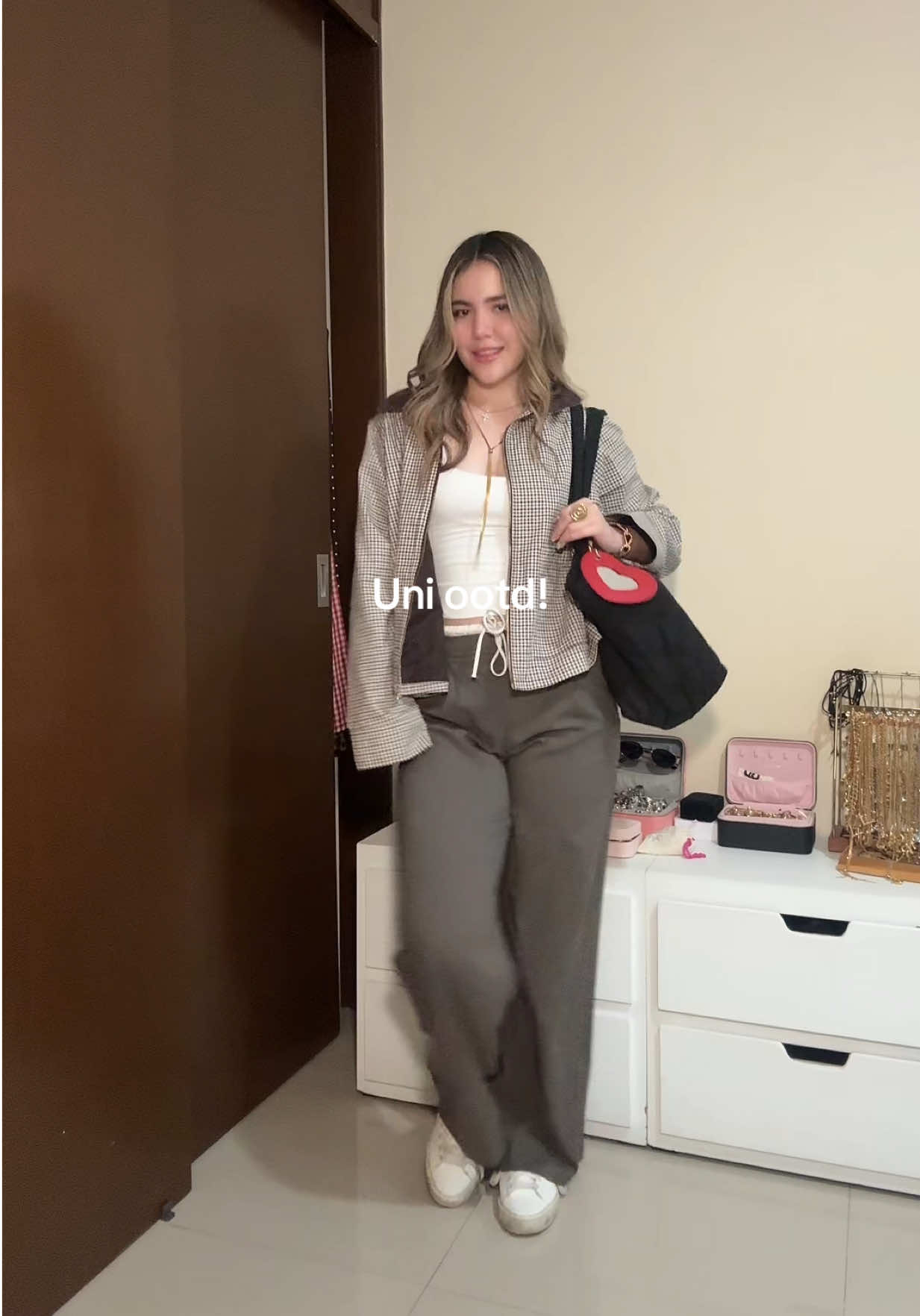@Romina Zuno