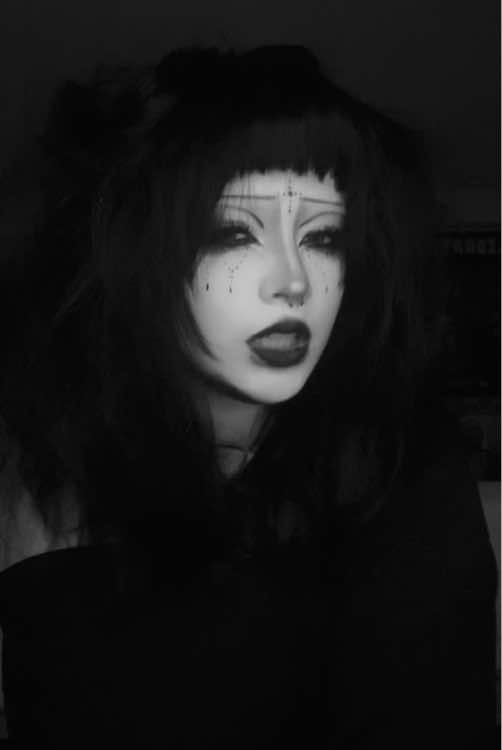 @lucy🖤