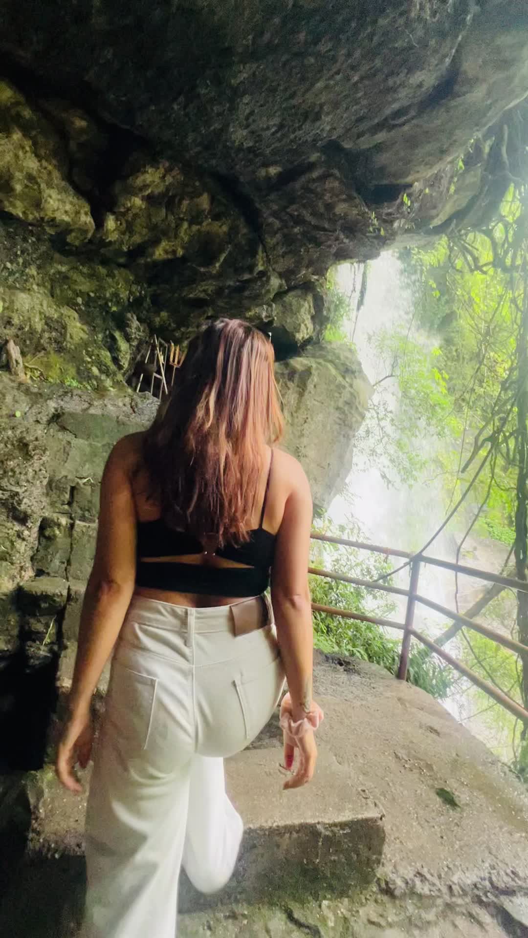 @pratiksha_079