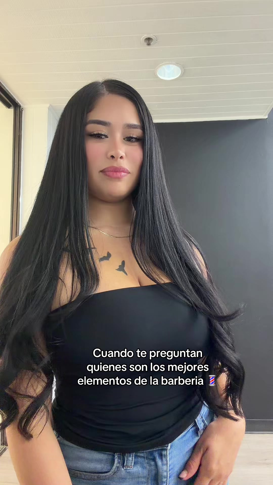 @honeybarber_