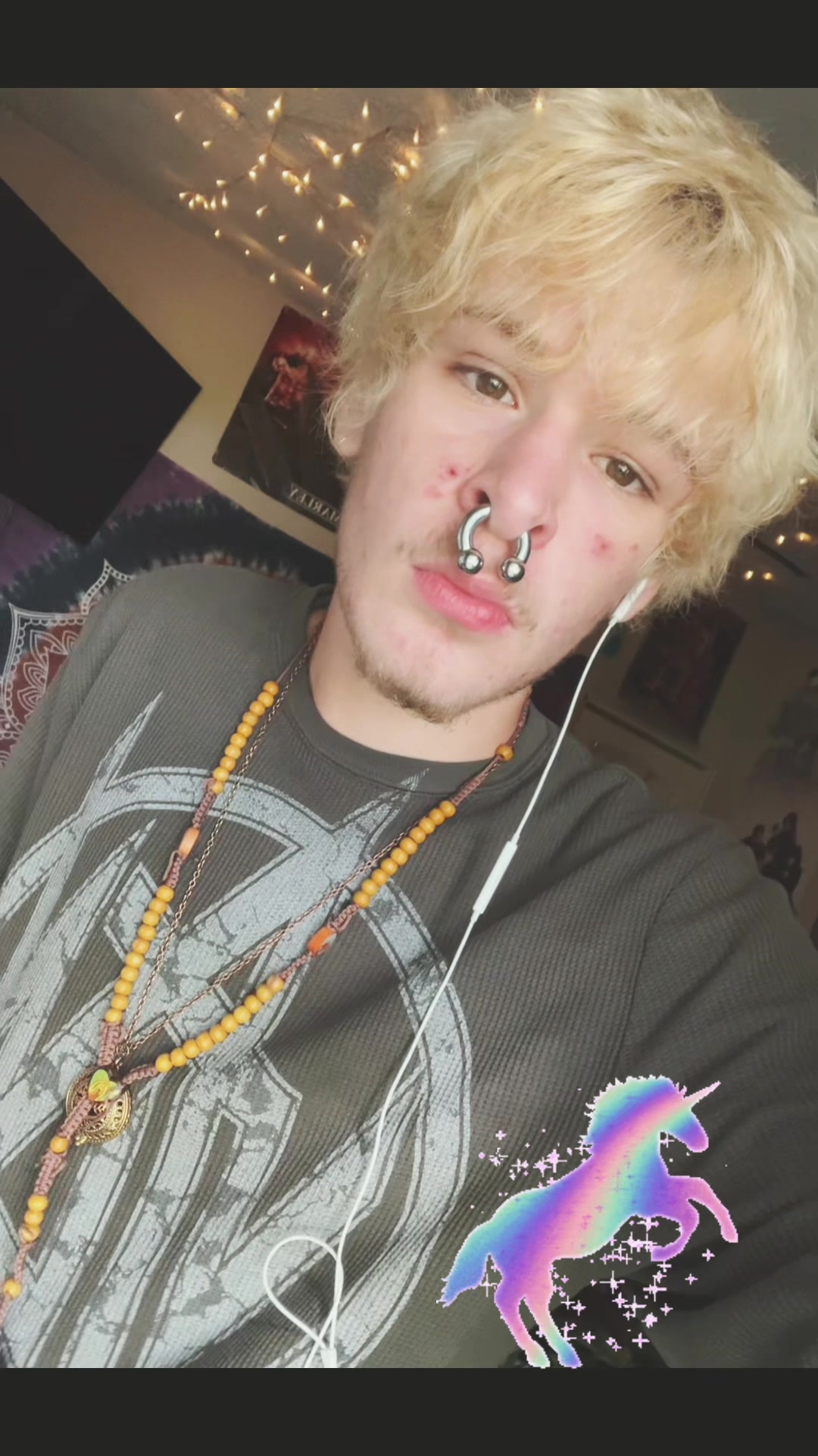 @🪽