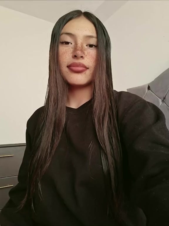 @iam_xiomii_
