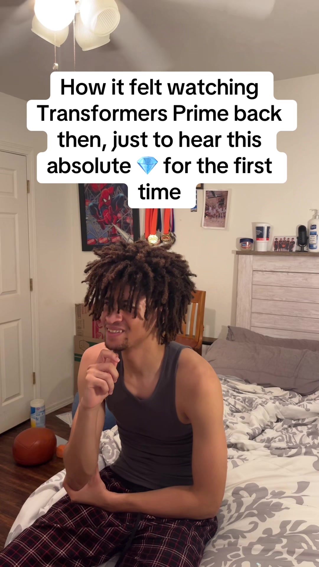 @ITZZ$kovie