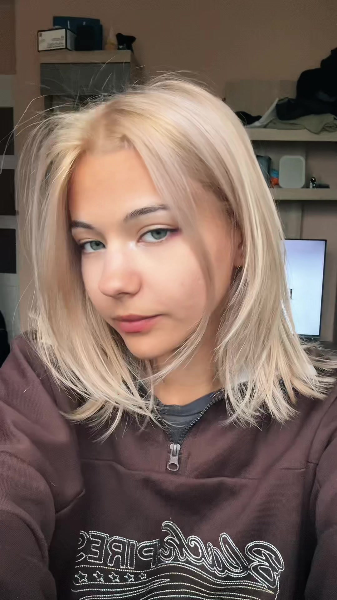@Лола 🐾