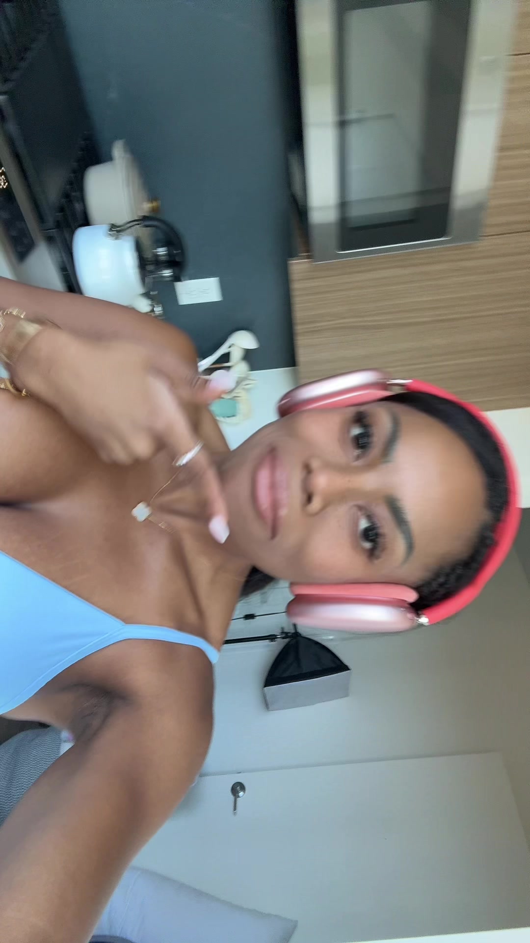 @ZURi 🎀