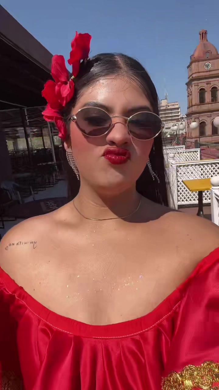 @𝒦𝓂