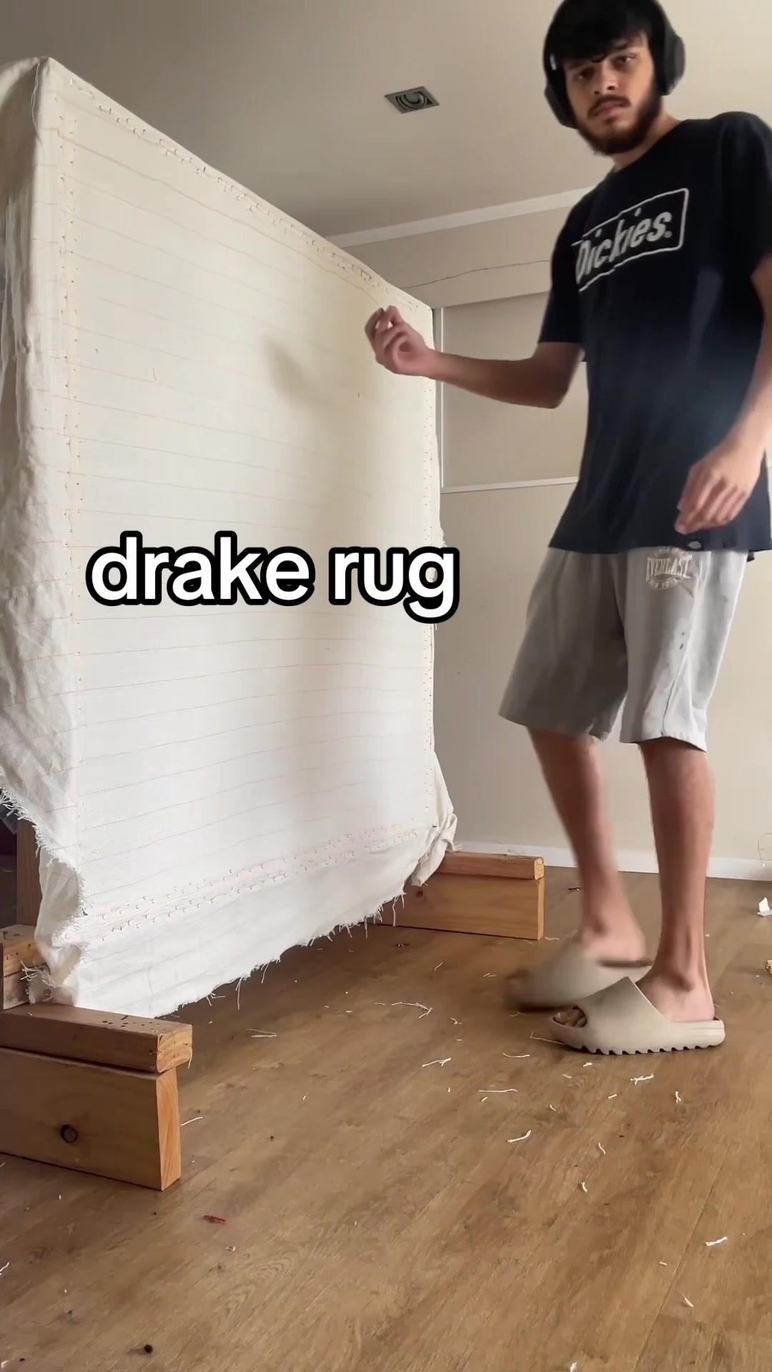 @rugsbyronak4