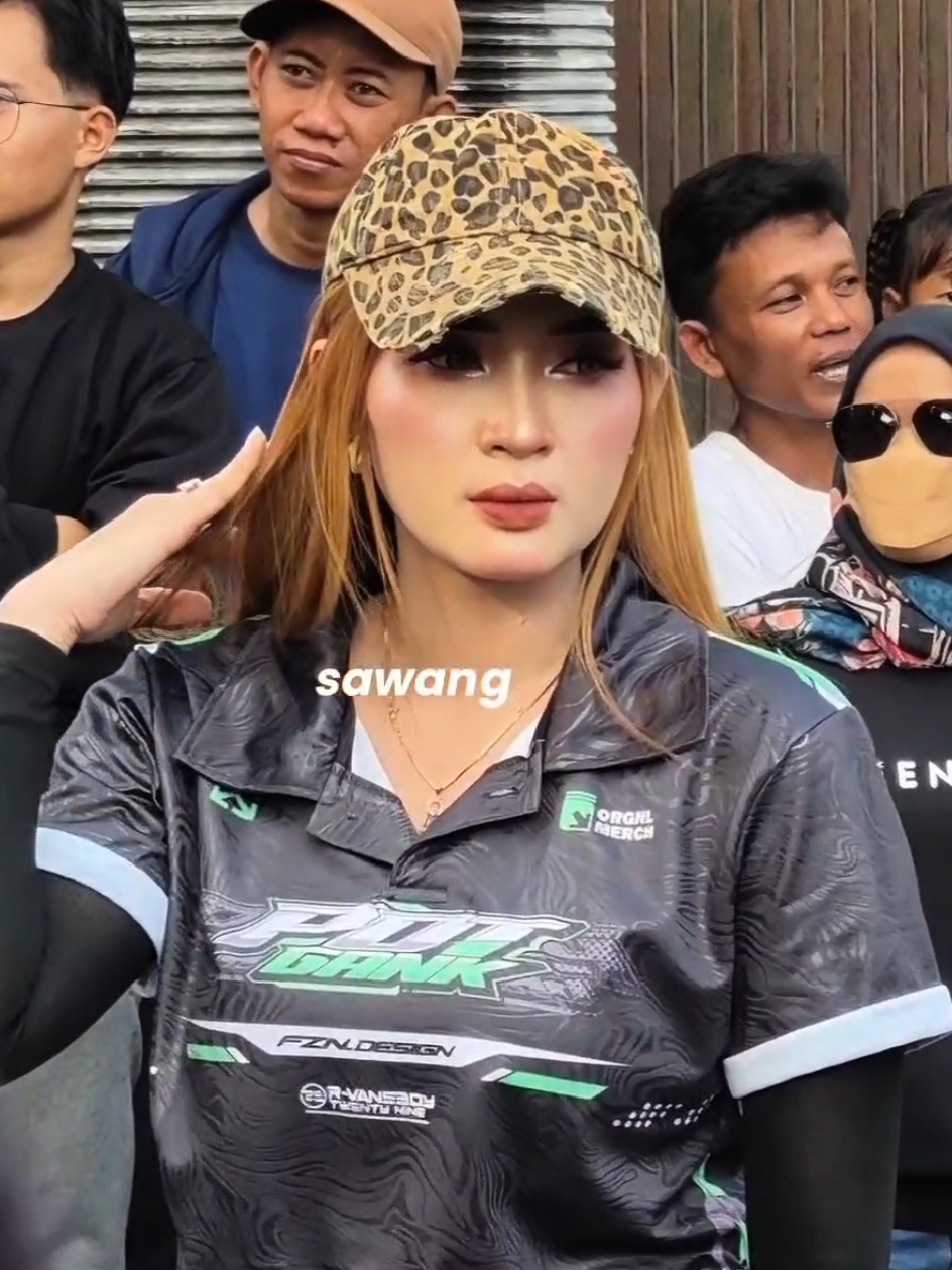 @𝙃𝙊𝙍𝙀𝙂𝙂𝘼𝙉𝙆