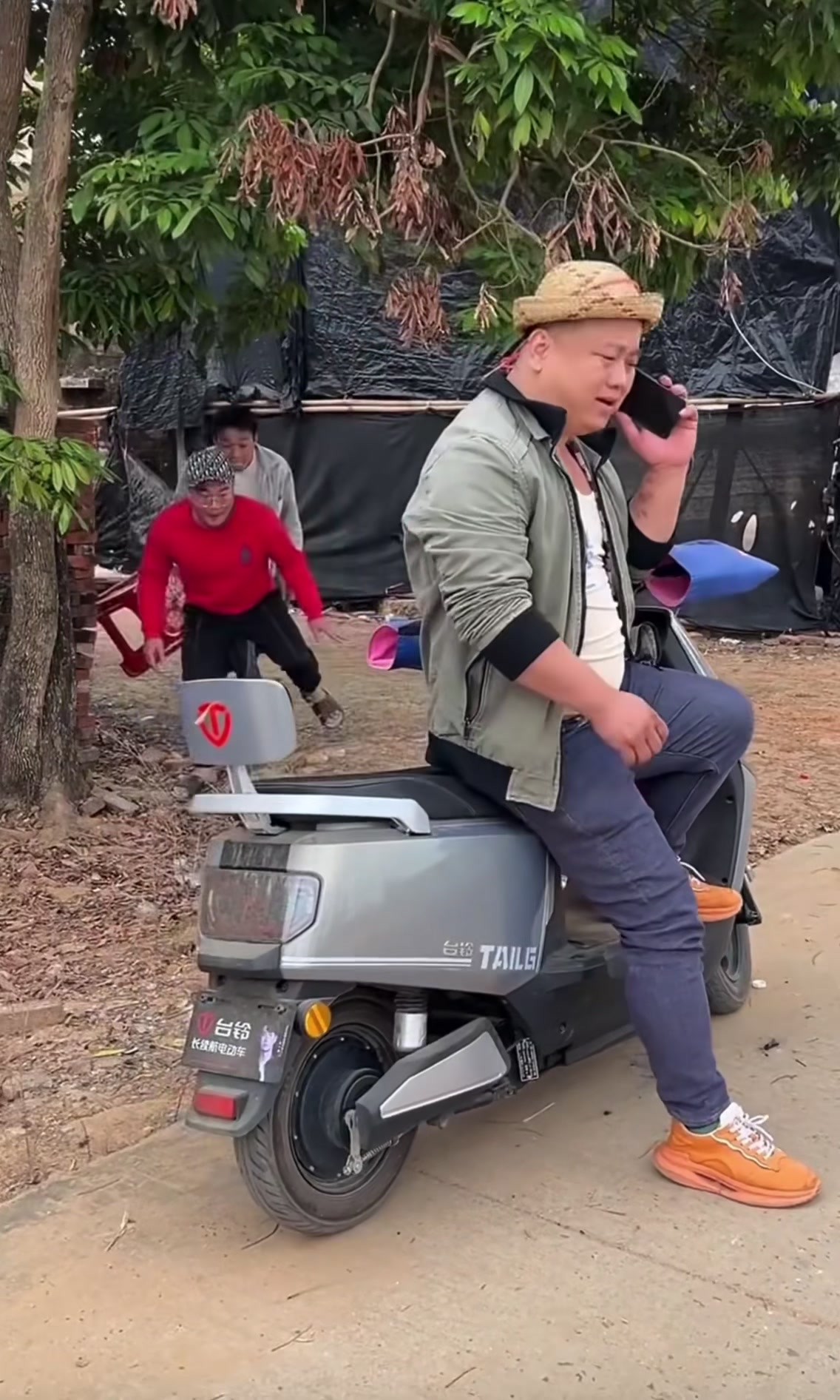 @Hải Đam M&ecirc; Du Lịch