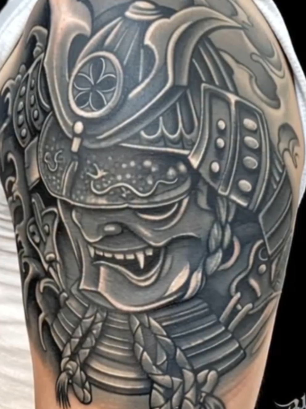 @Bich Tattoo