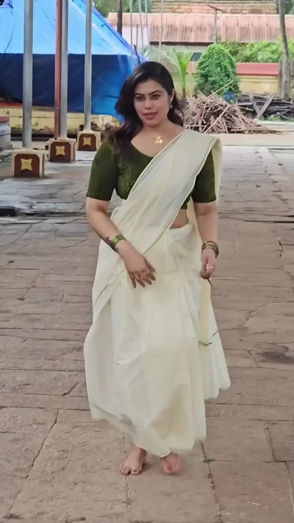 @Nithyapradeep1