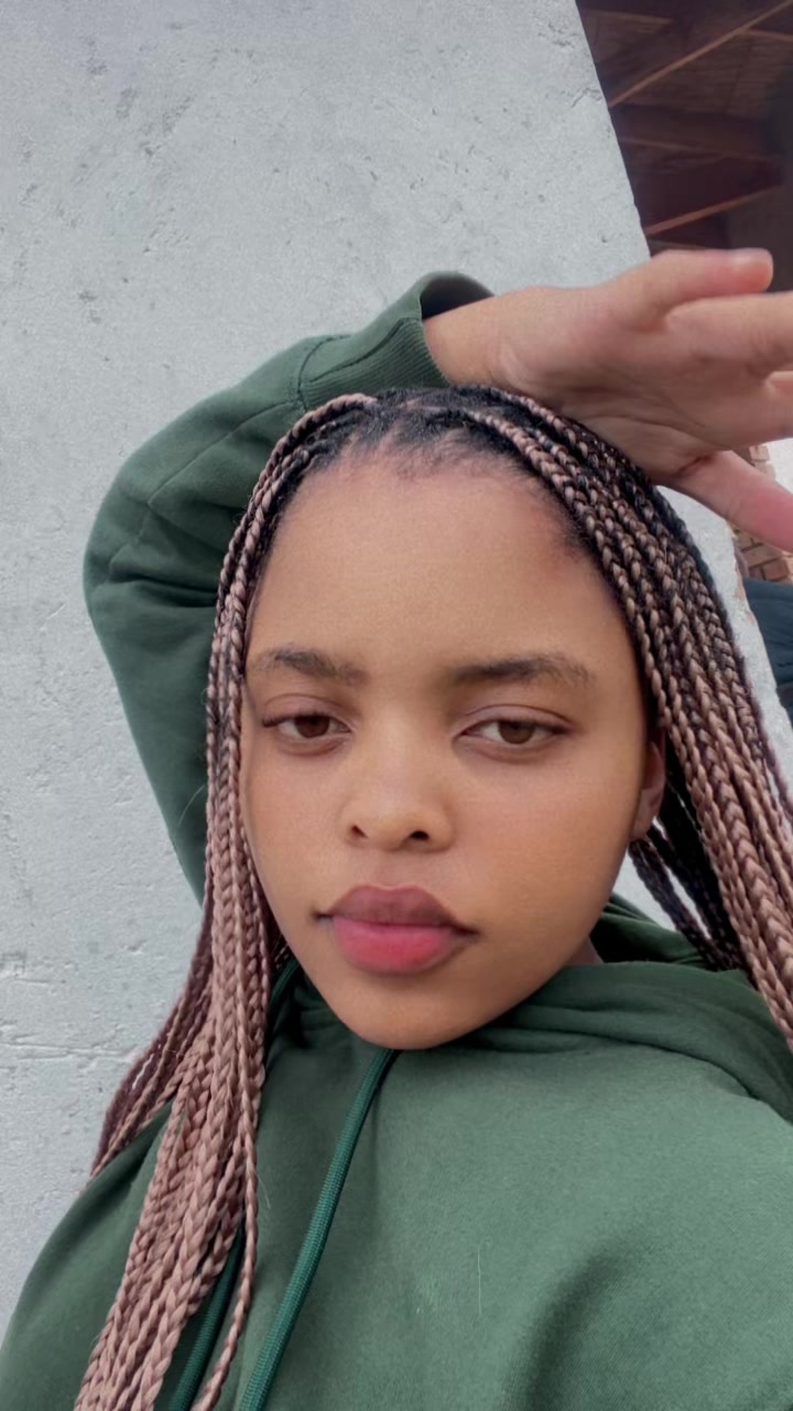 @S'thandile 🦋