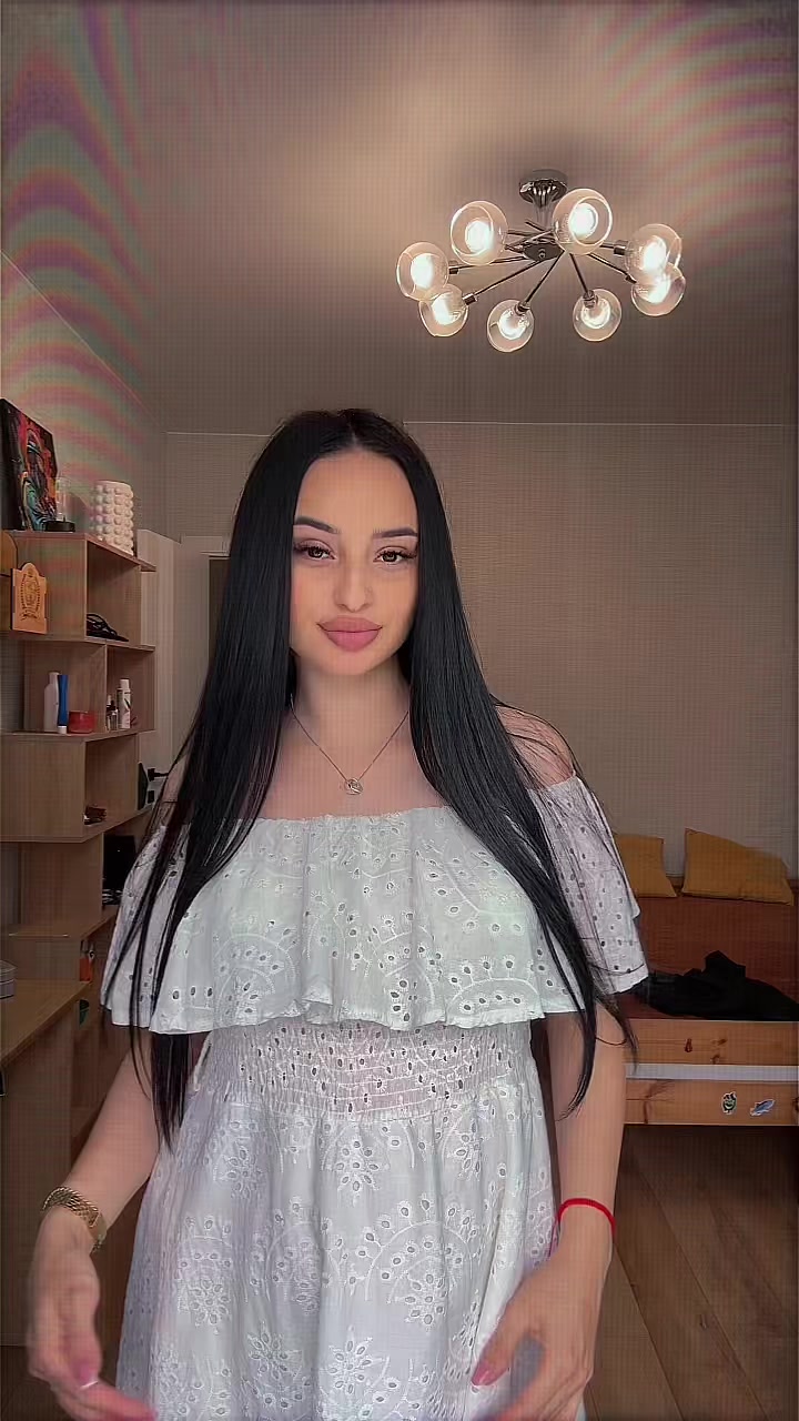 @🩶Adelina🩶