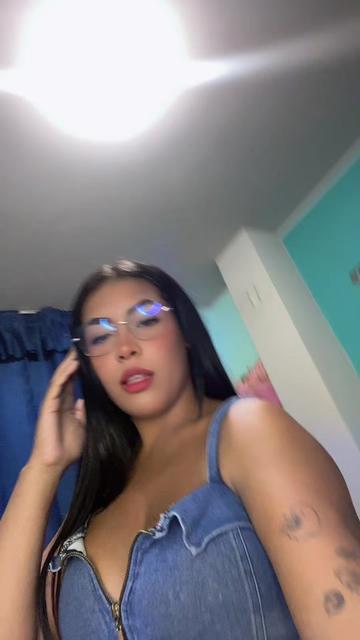 @argelis la flaca 🥺🇻🇪🇵🇪🌈