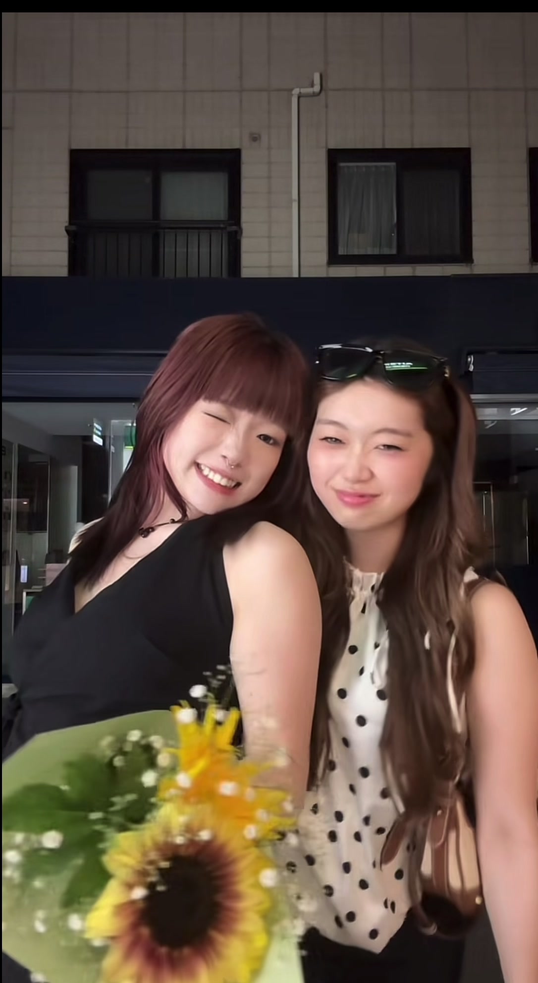 @ヒトミ
