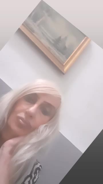 @rosariaClaps