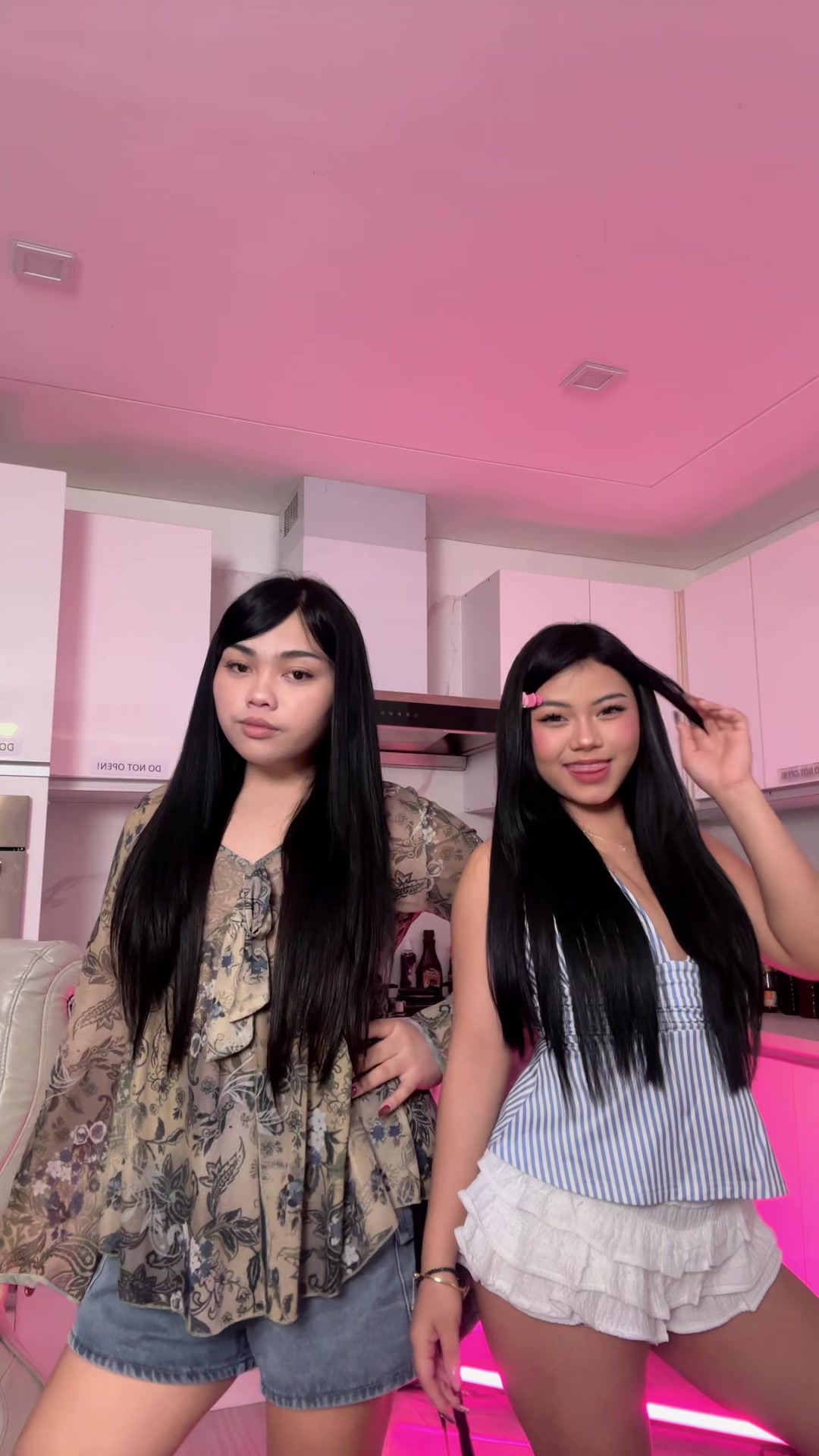 @Ella Dakz
