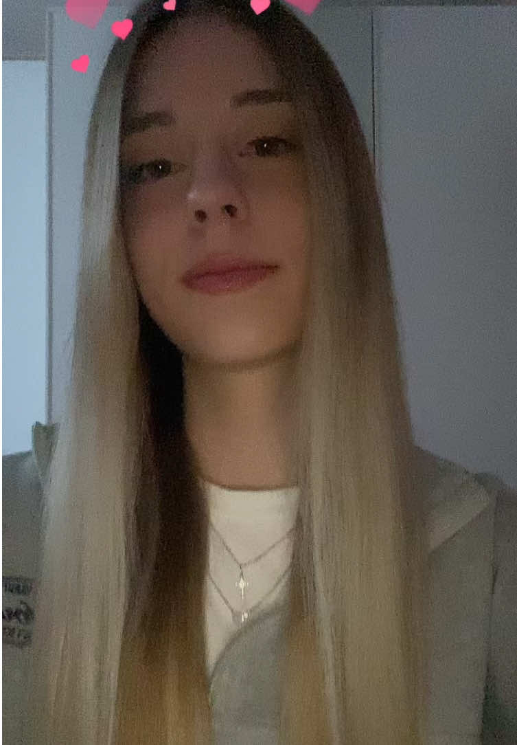 @анастасия