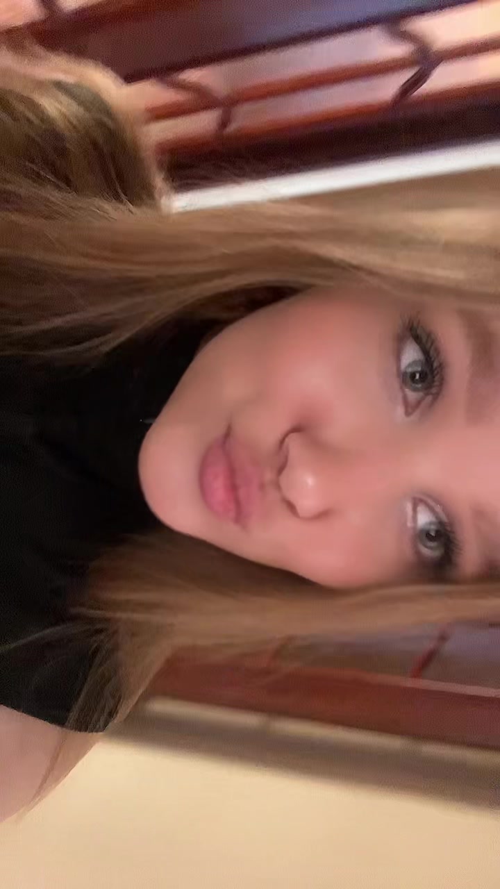 @настюша