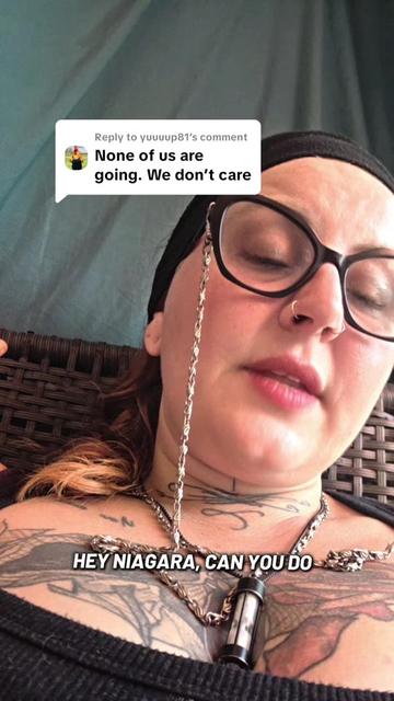 @Cait 🇨🇦✊️