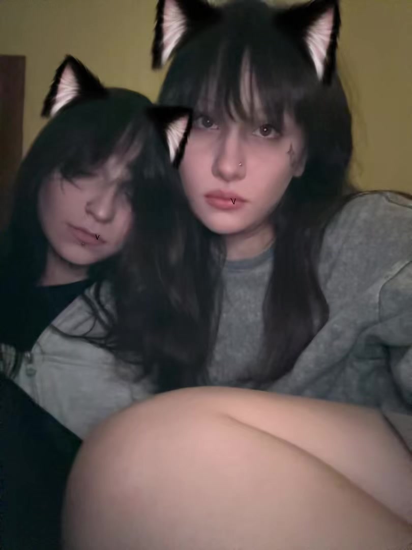 @k0mąriik@