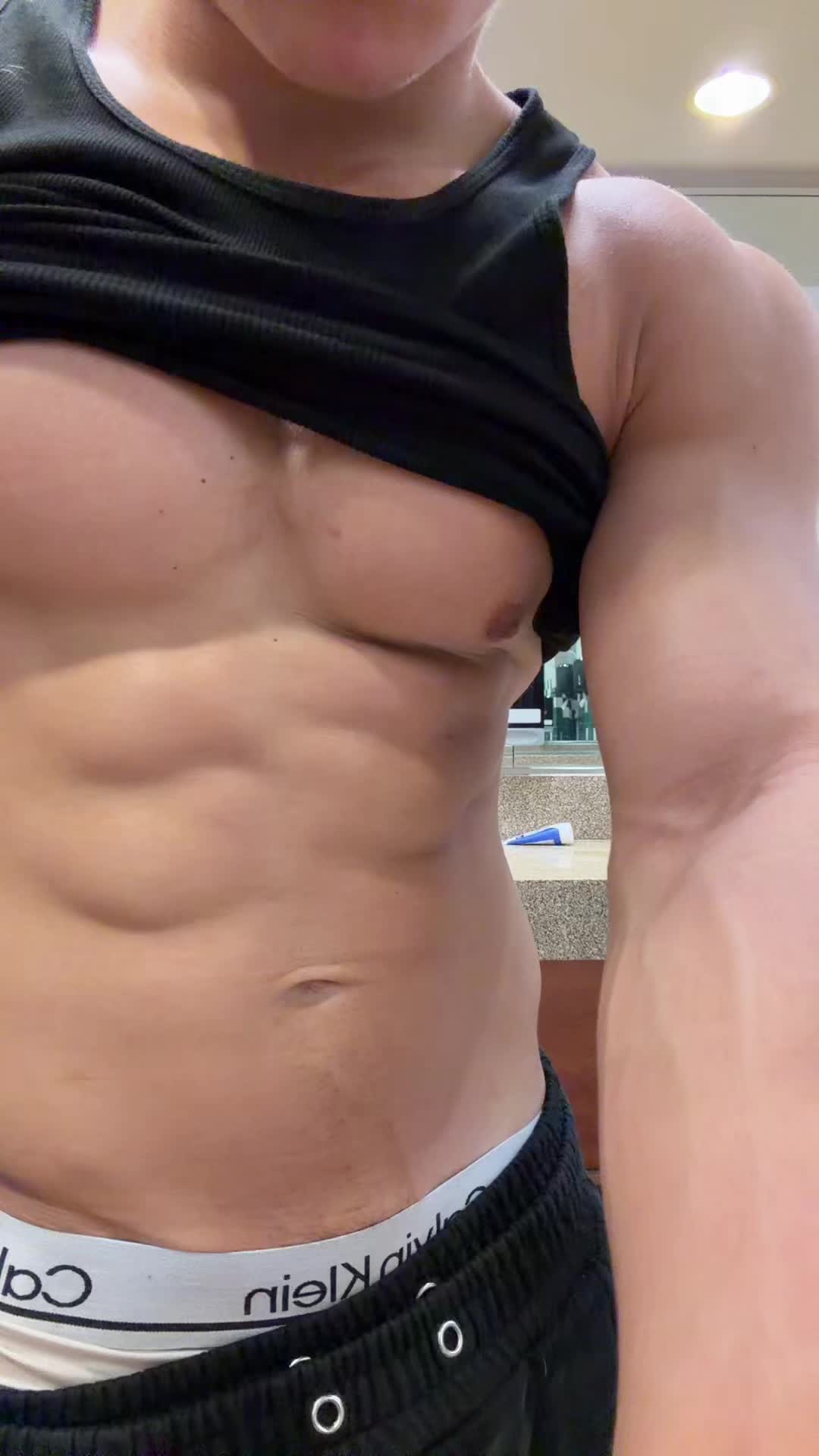 @lando.fit