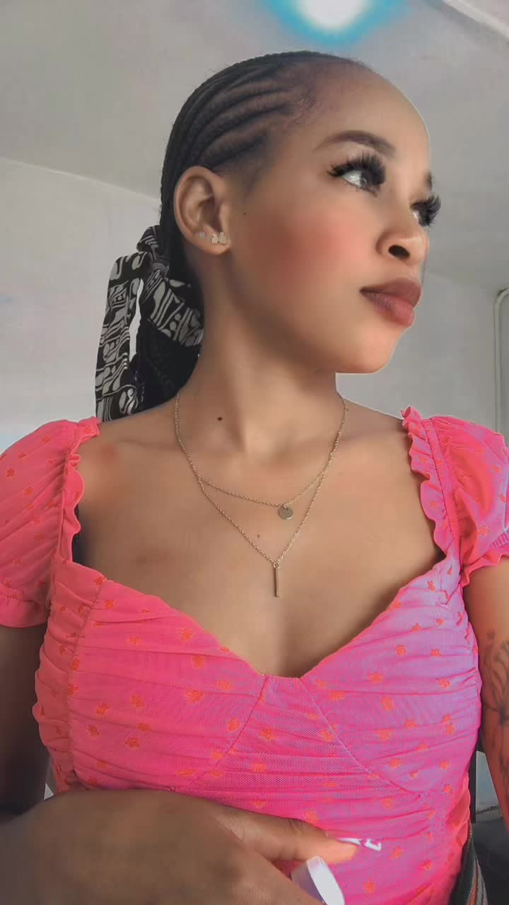 @Malaika✨😇💦