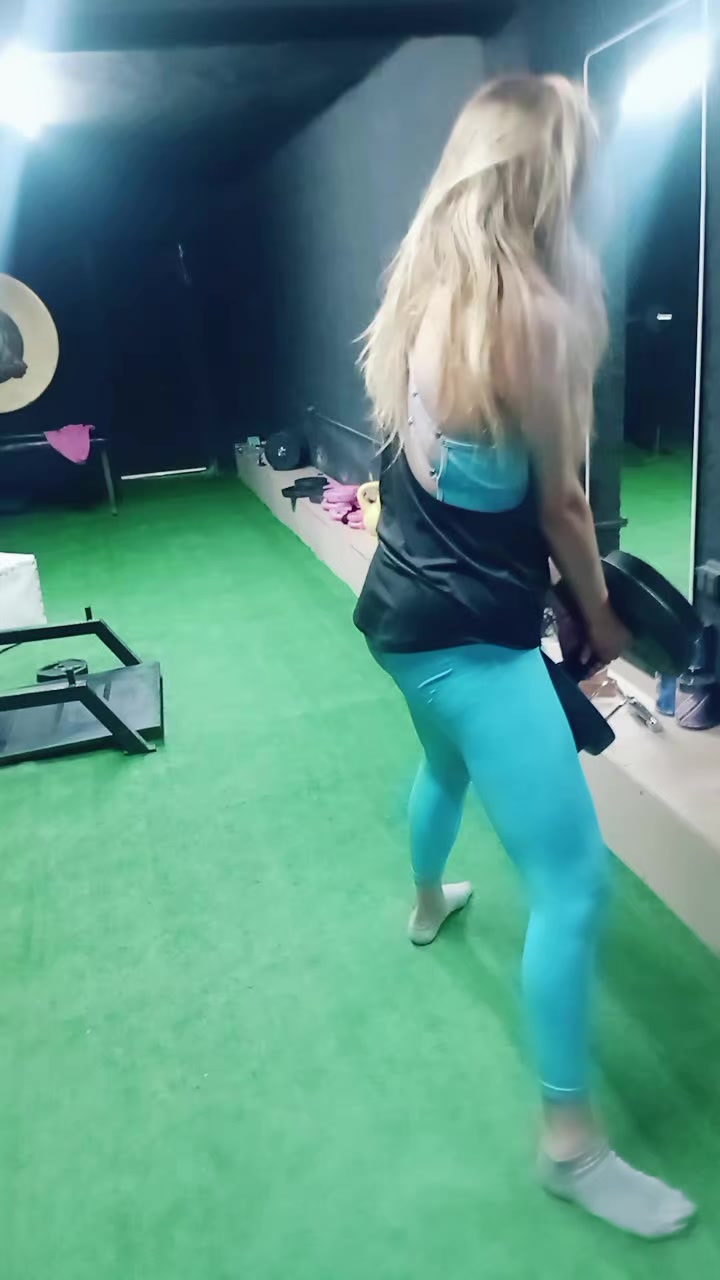 @La Leona