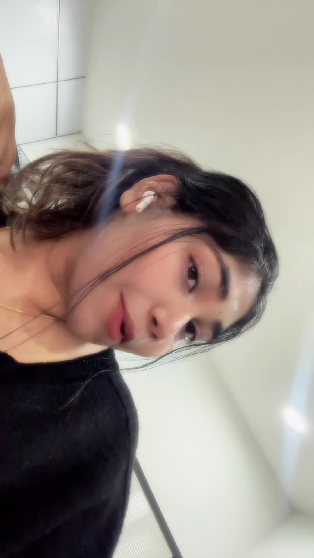 @~ 🦋 .