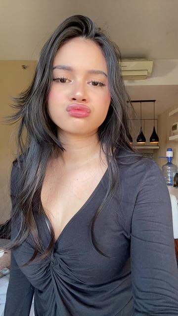 @wassuprachel 👀