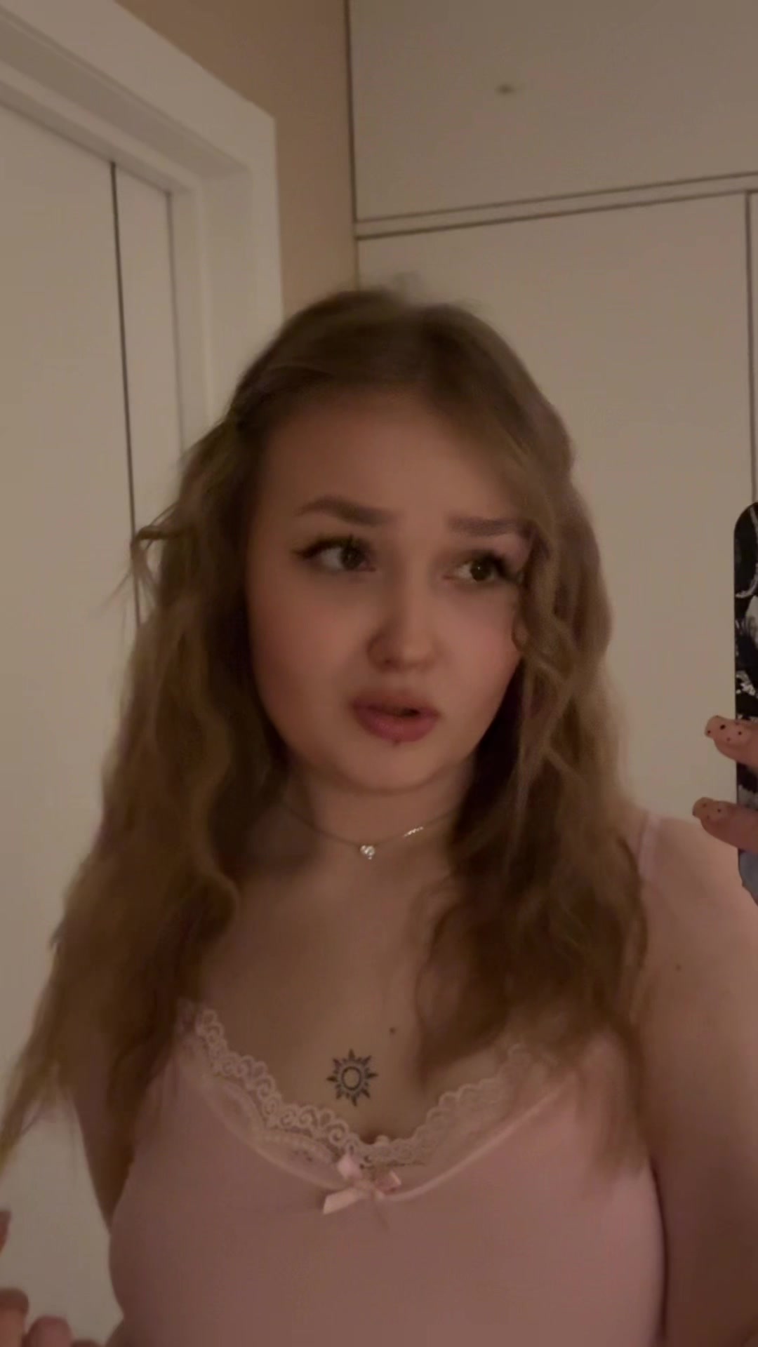 @полина🧸
