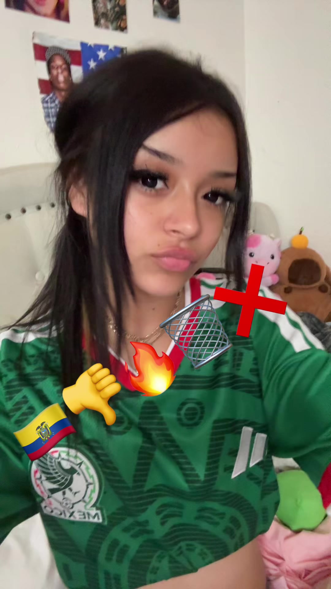 @￶