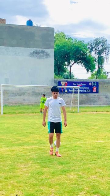 @Ali Afridi 😇