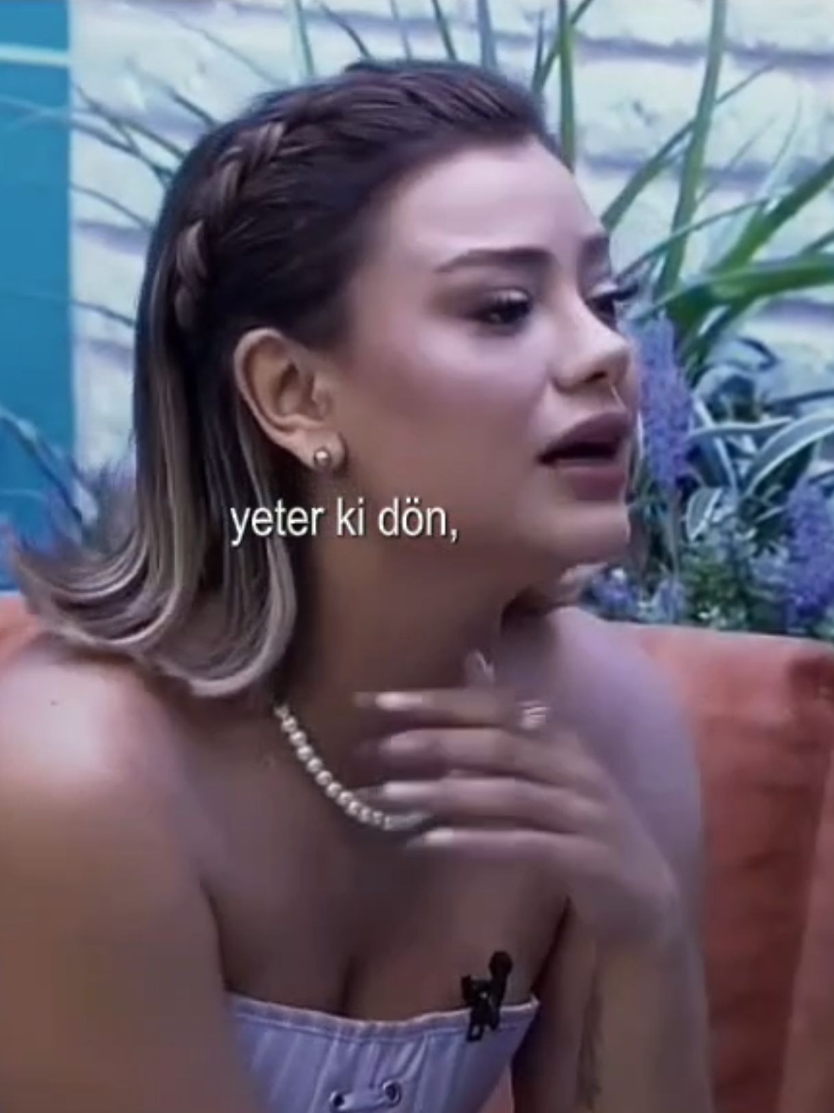 @𝓛.