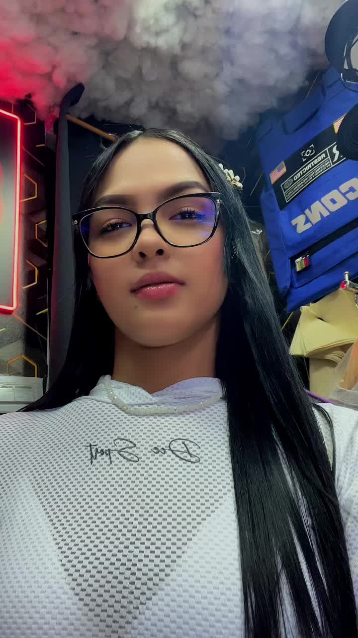 @Xio🍒❤️🔥