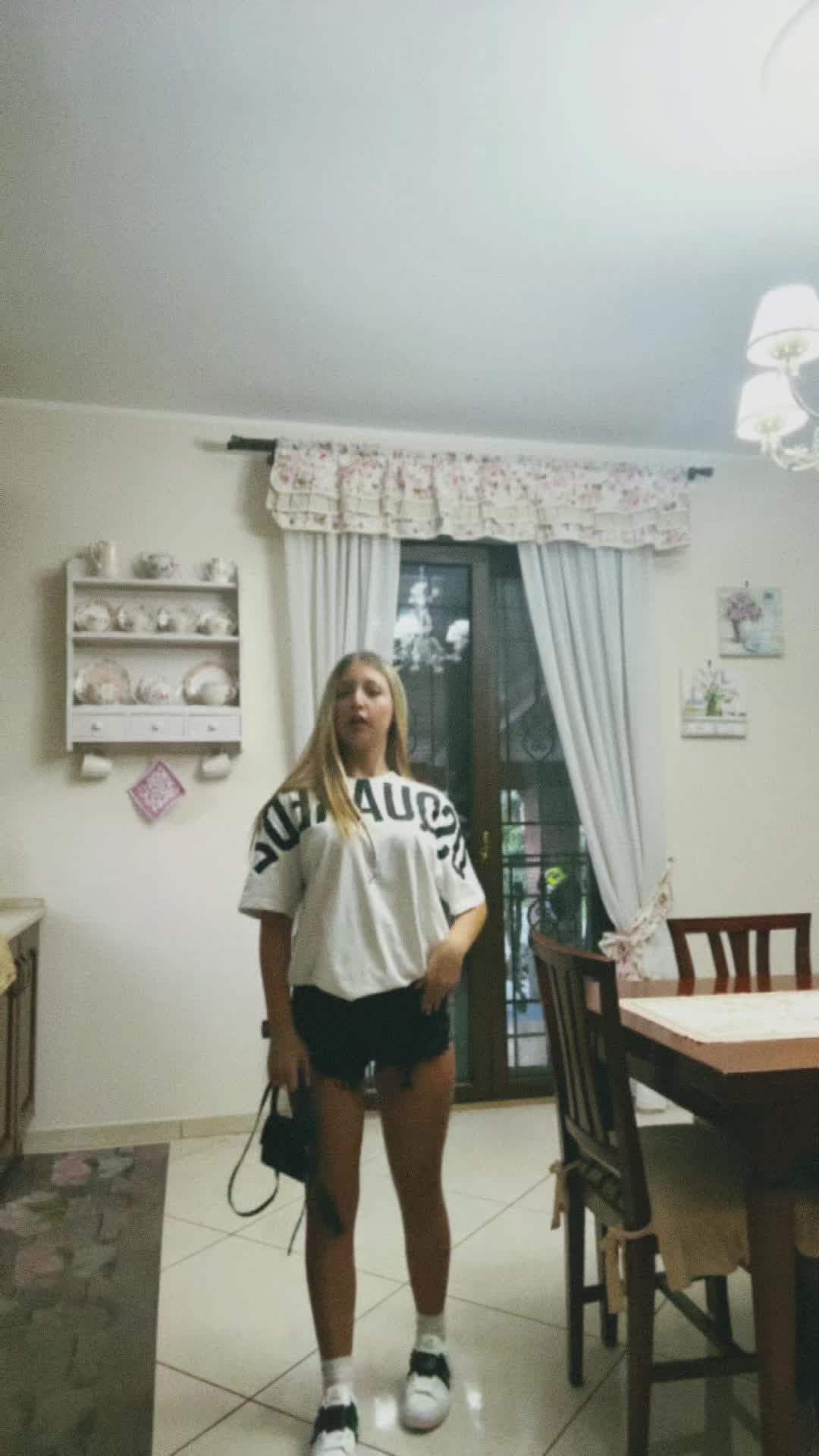 @_karol_m_17