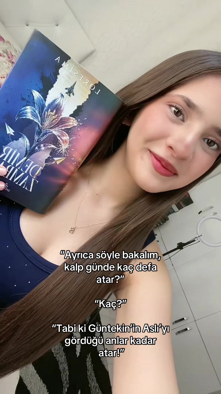@Sude📚