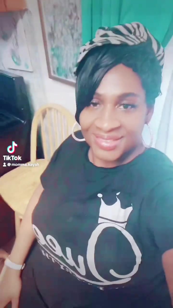 @Queenkaya