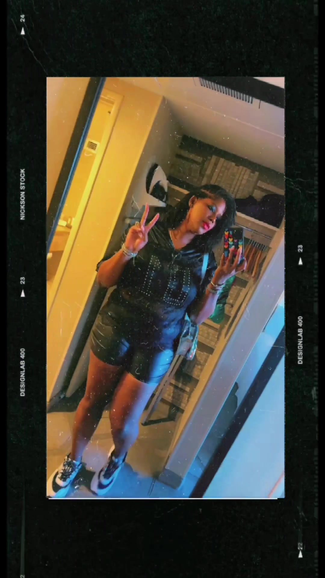 @queenvibe21