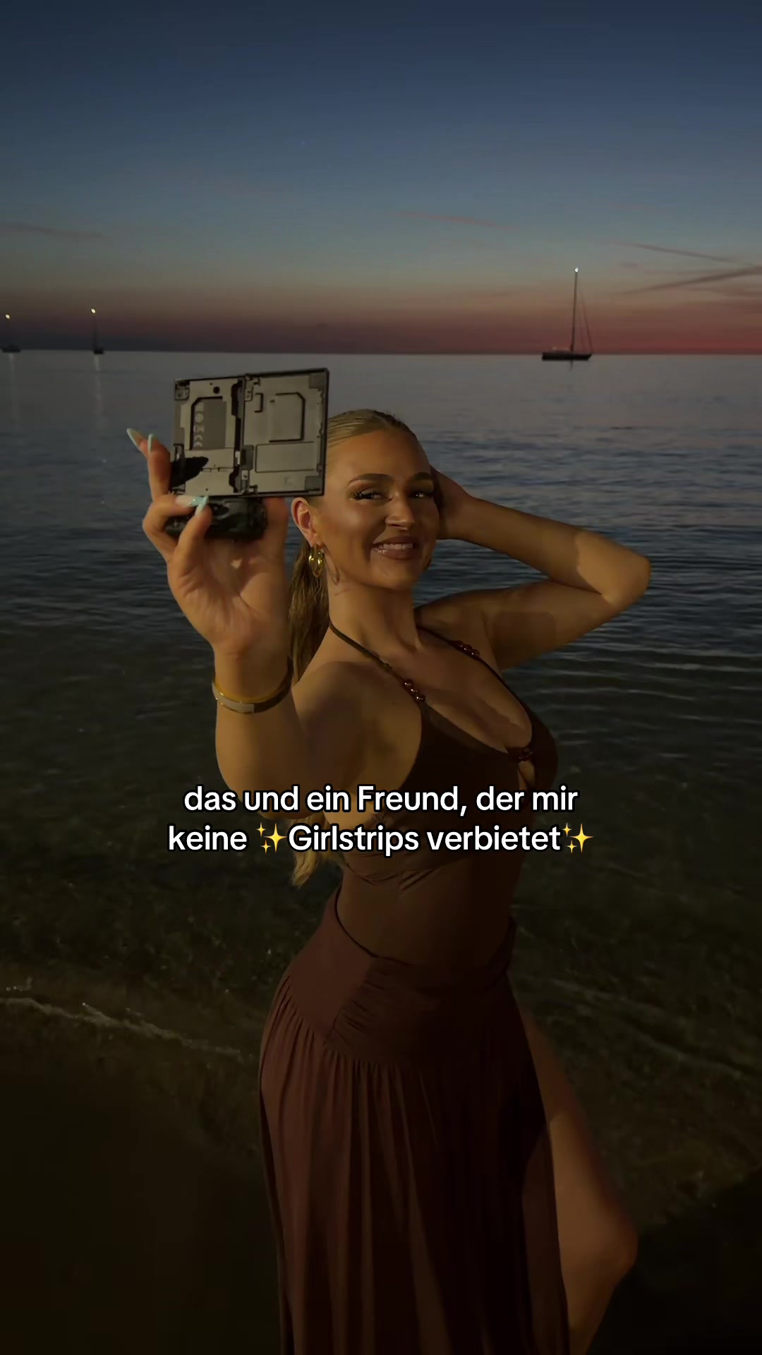 @𝑀𝒾𝒸𝒽𝑒𝓁𝓁𝑒