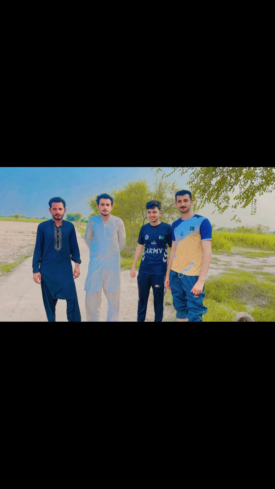@MAHR MOHSIN ♥️🤗