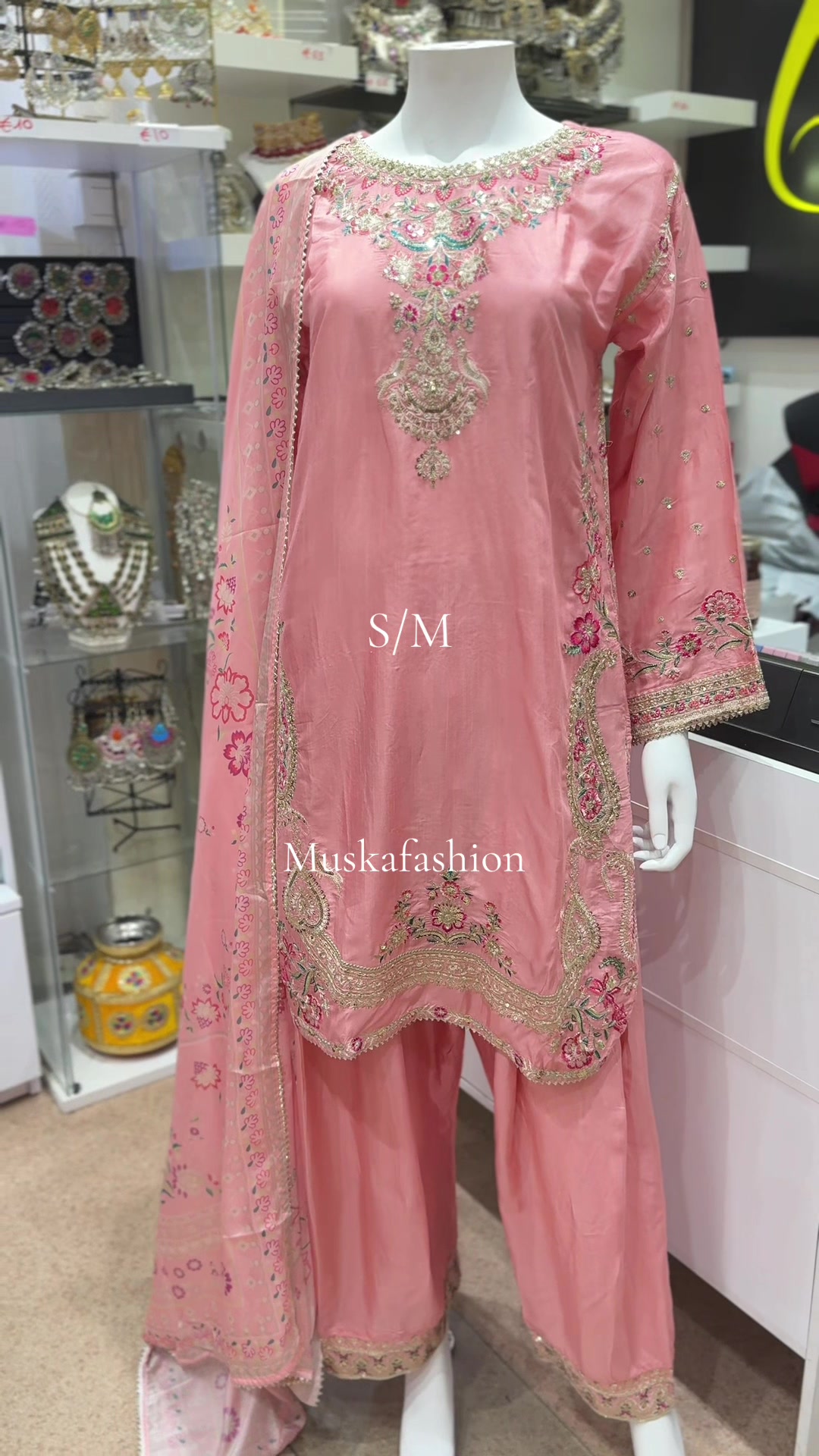 @muskafashion