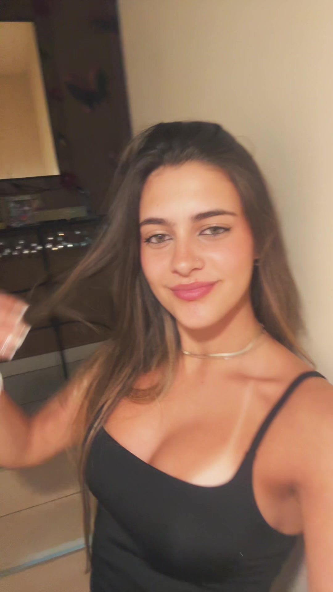@🤫