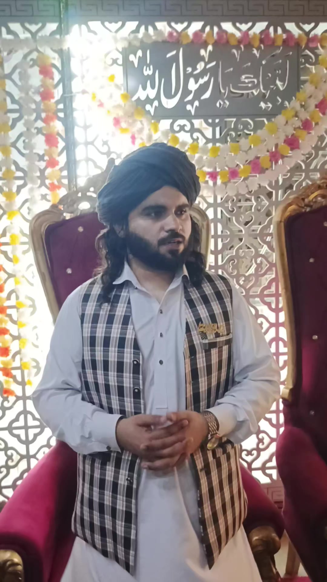 @Ayaz Mughal