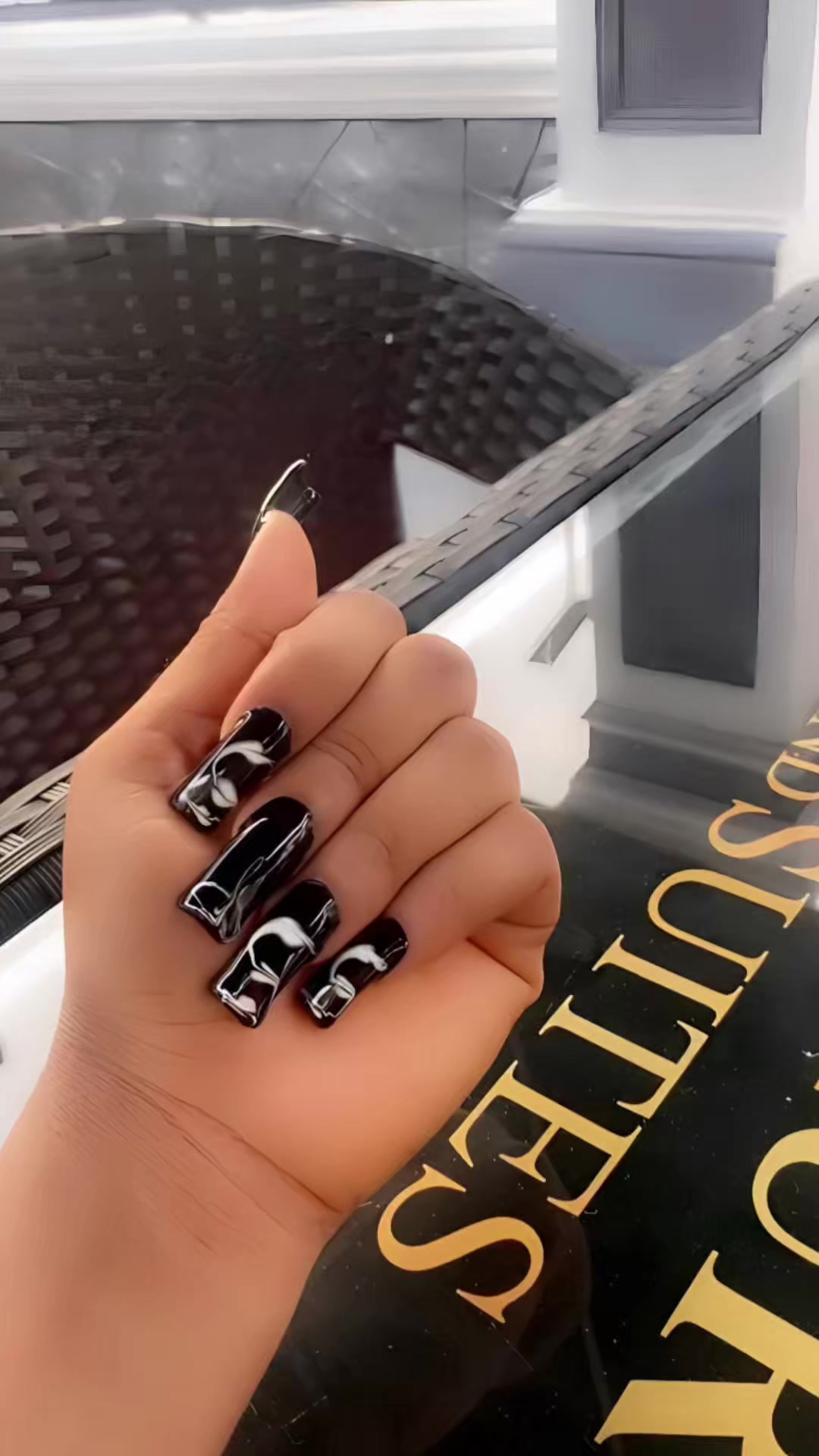 @CHIDINMA🤬♓️✈️