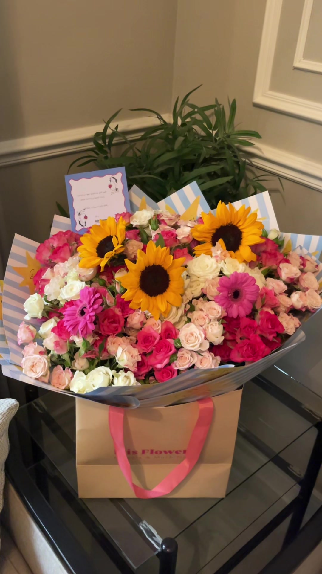 @IRIS.FLOWERS \ ورد نجران