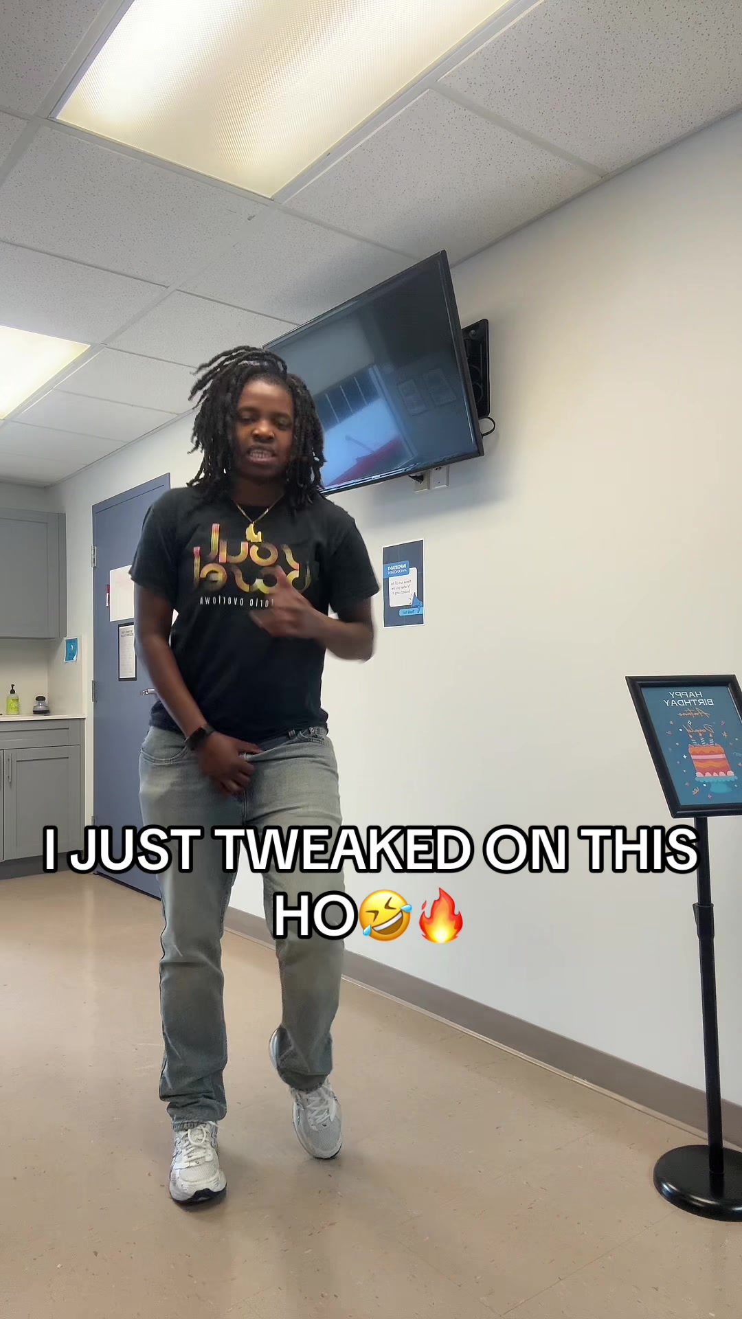@ms.twirlthemhips 🤪