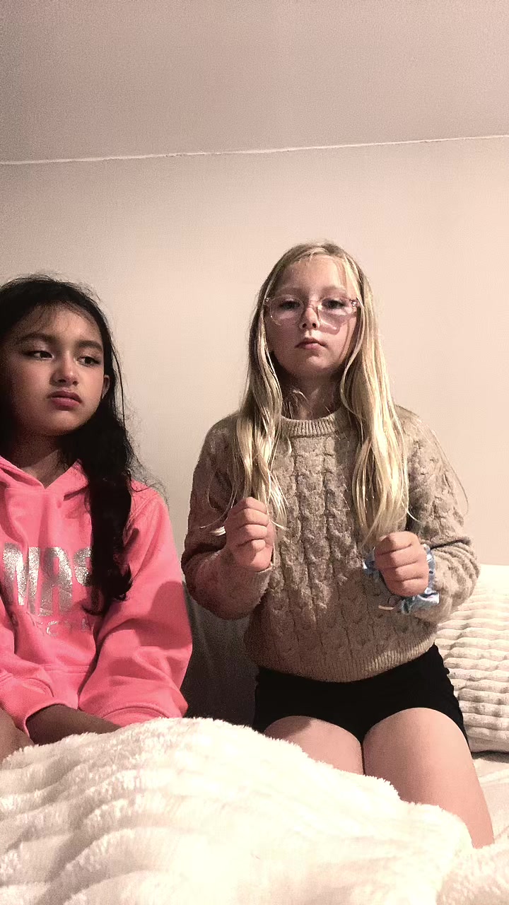 @Ariana cutie