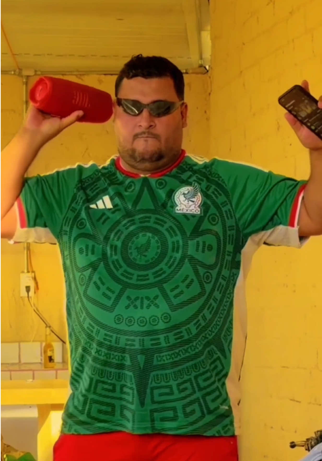 @Los Mac&iacute;as