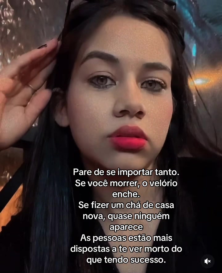 @Monique Vieira 🥂